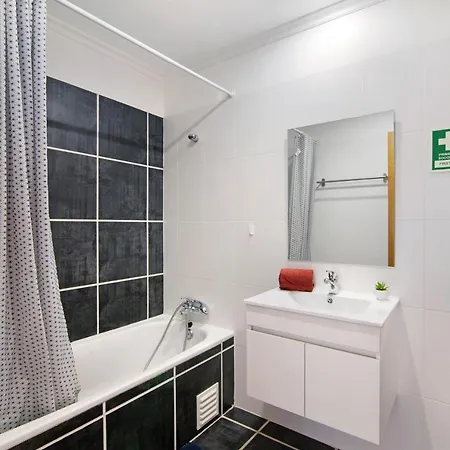 Апартаменты Holiday Apartment Portimao Портиман